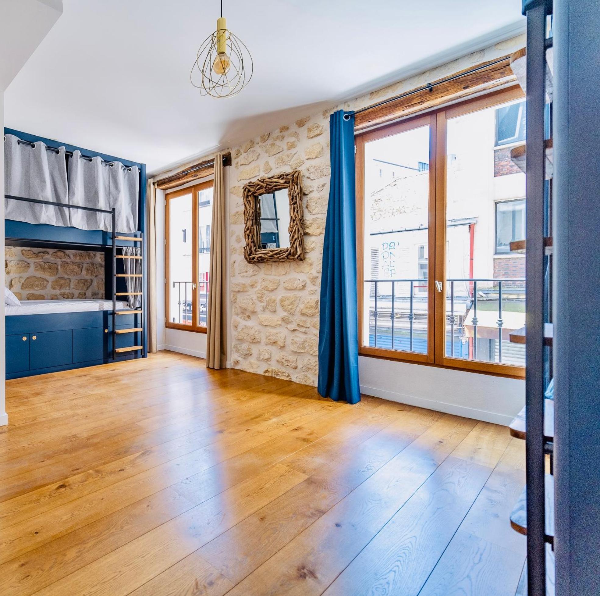Fraternity-hotel * Parijs