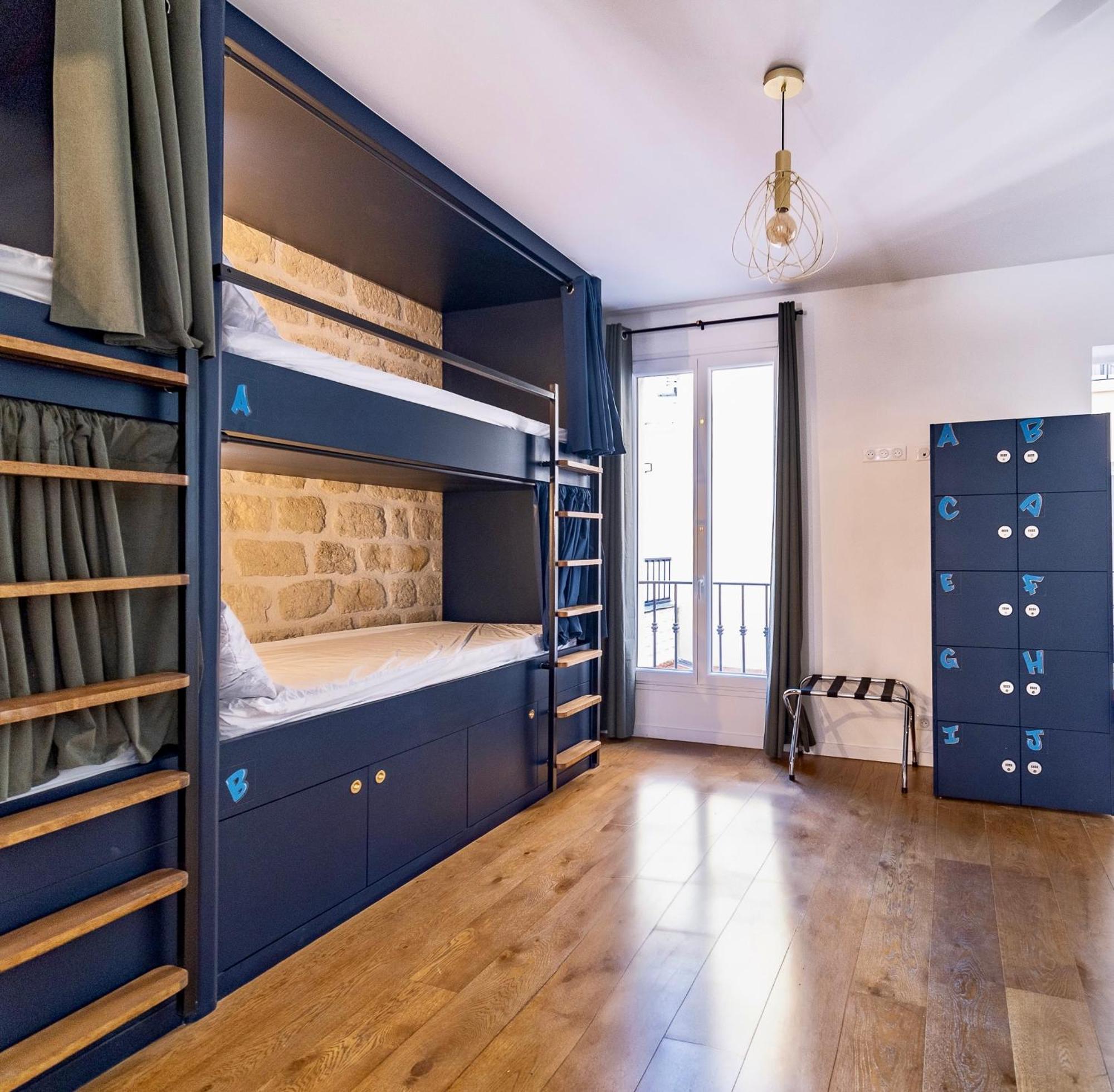 Hostel Fraternity-hotel Parijs